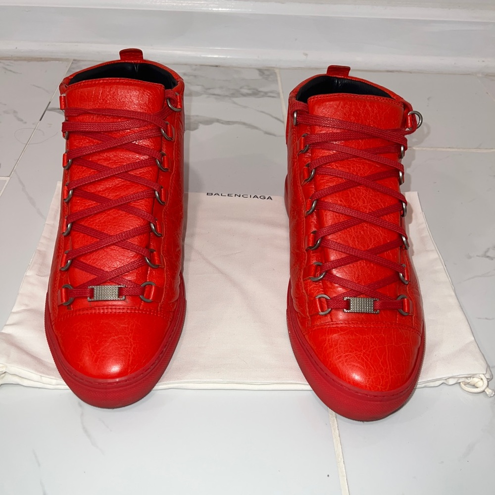 Balenciaga arena size 8